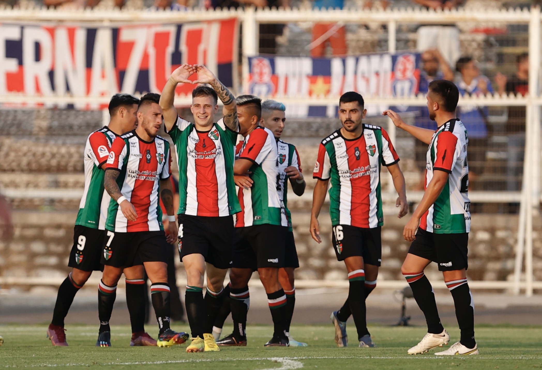 Palestino acusa grave negligencia de aerolínea y envía carta a ANFP