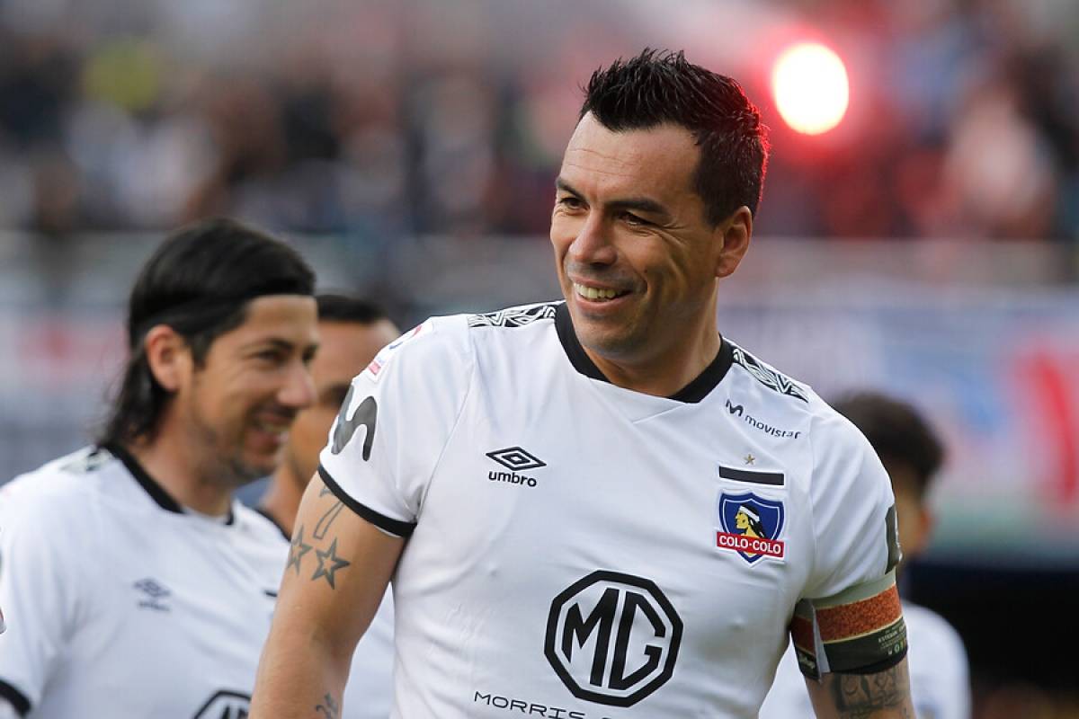 Esteban Paredes: «No me cierro a jugar en ningún otro club»