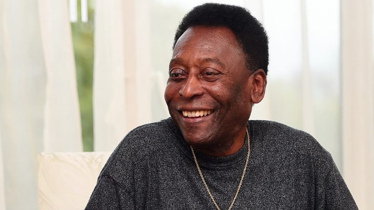 Ex jugador Pelé regresó nuevamente a la UCI