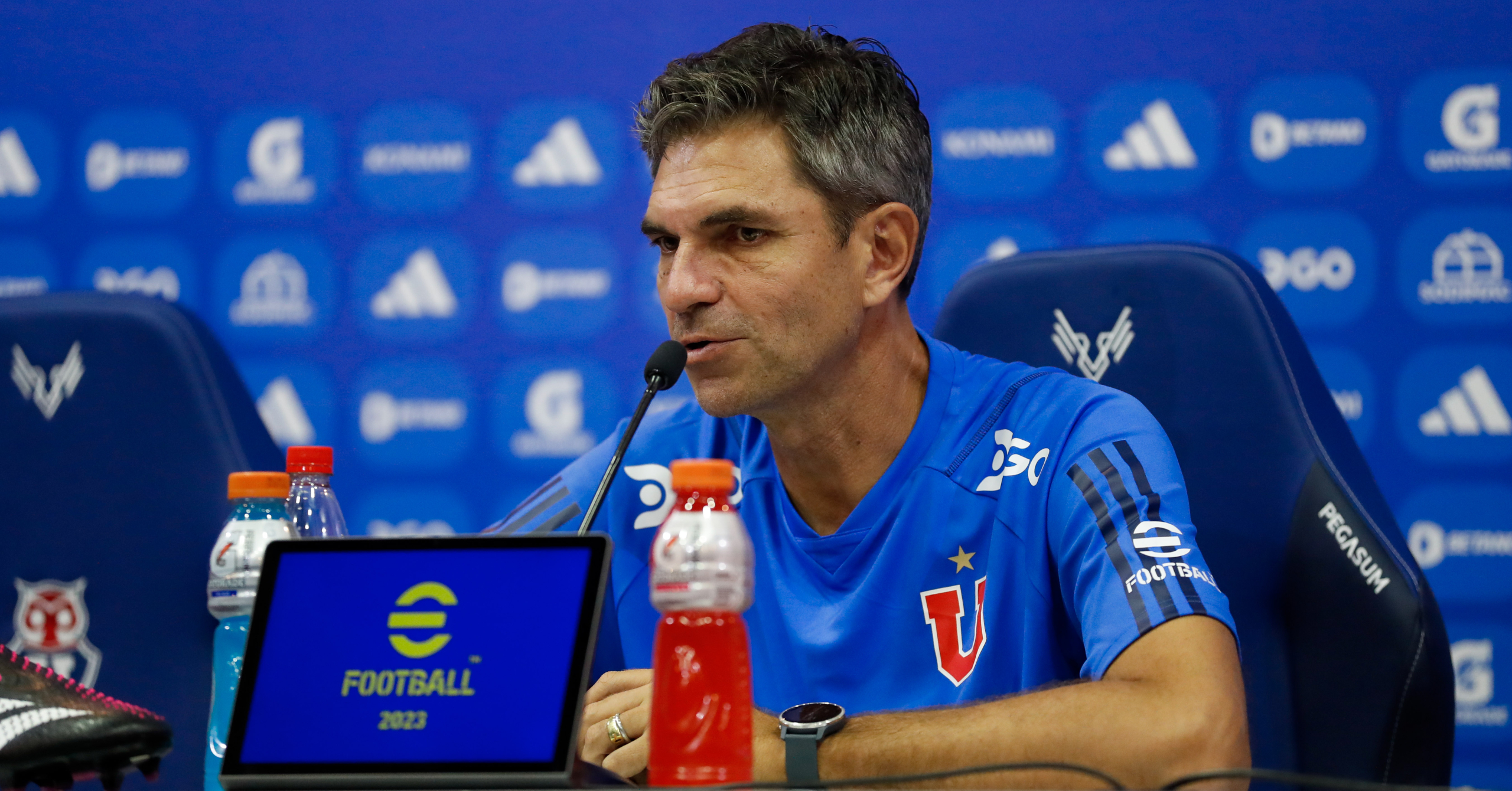 Pellegrino y la racha negativa en el Superclásico: «La U es grande»