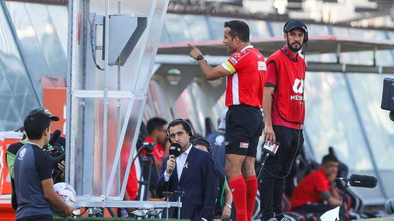 Enrique Osses sobre penal no cobrado por Piero Maza: «Cometió un error»