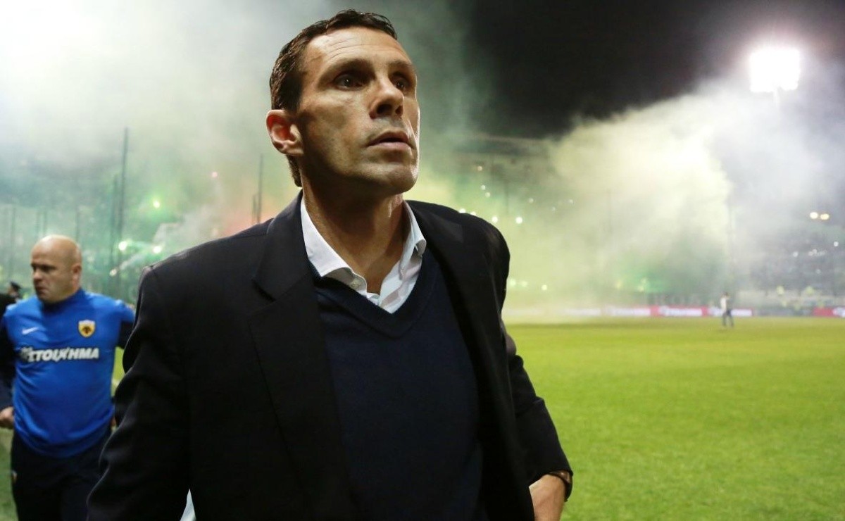Los candidatos para reemplazar a Gustavo Poyet en Católica