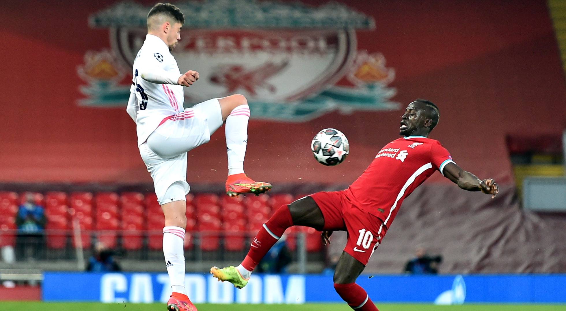 Real Madrid empató frente a Liverpool y se instaló en semifinales de la Champions
