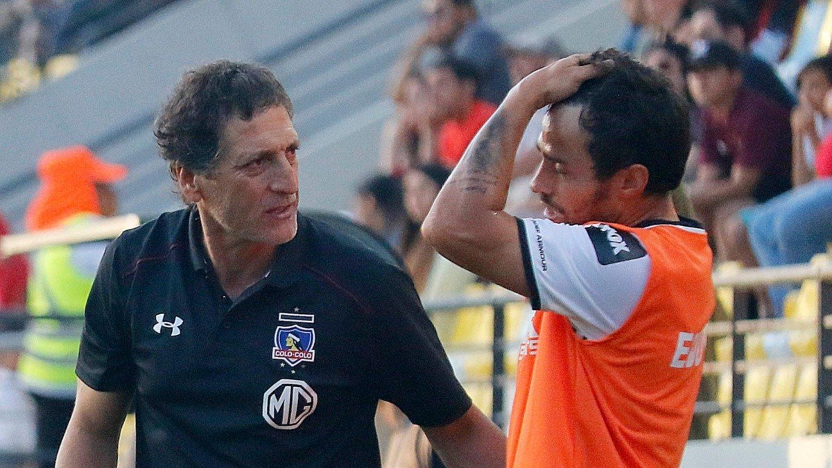 «No se la pudo»: La crítica de Valdivia a Mario Salas tras su paso por Colo Colo