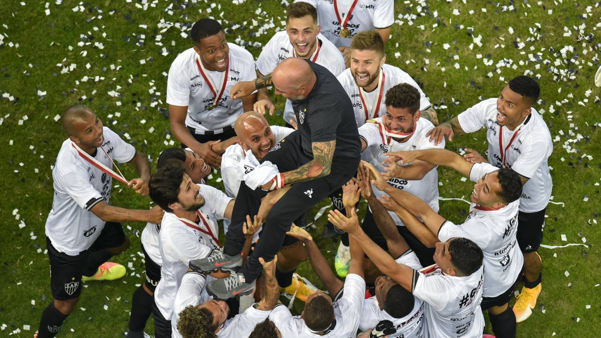 Jorge Sampaoli se coronó campeón con Atlético Mineiro