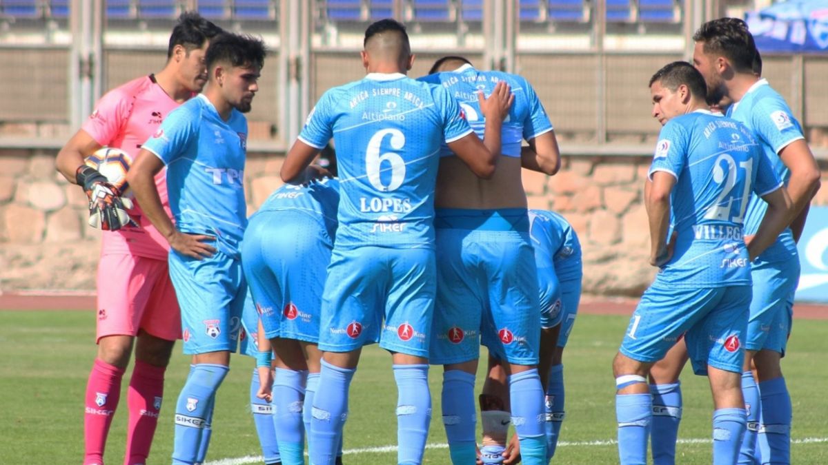 San Marcos de Arica desvinculó a tres jugadores: Incumplieron protocolo sanitario