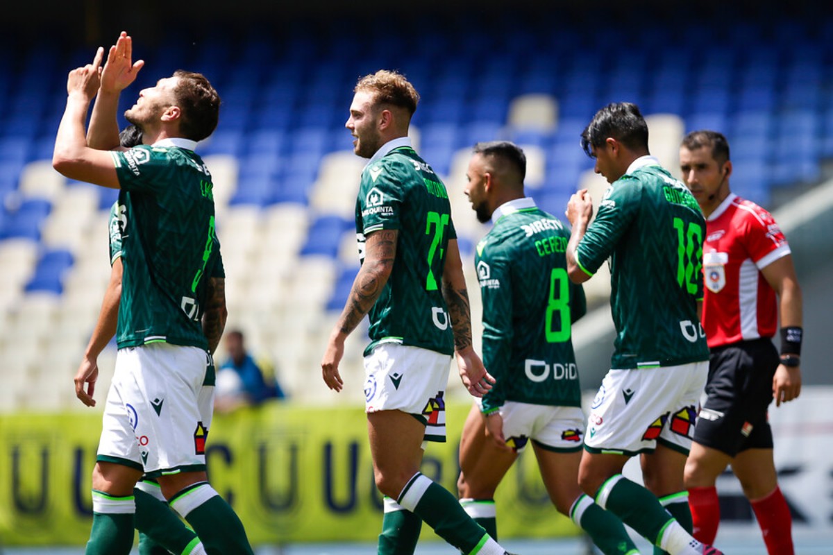 Santiago Wanderers podría volver a los entrenamientos