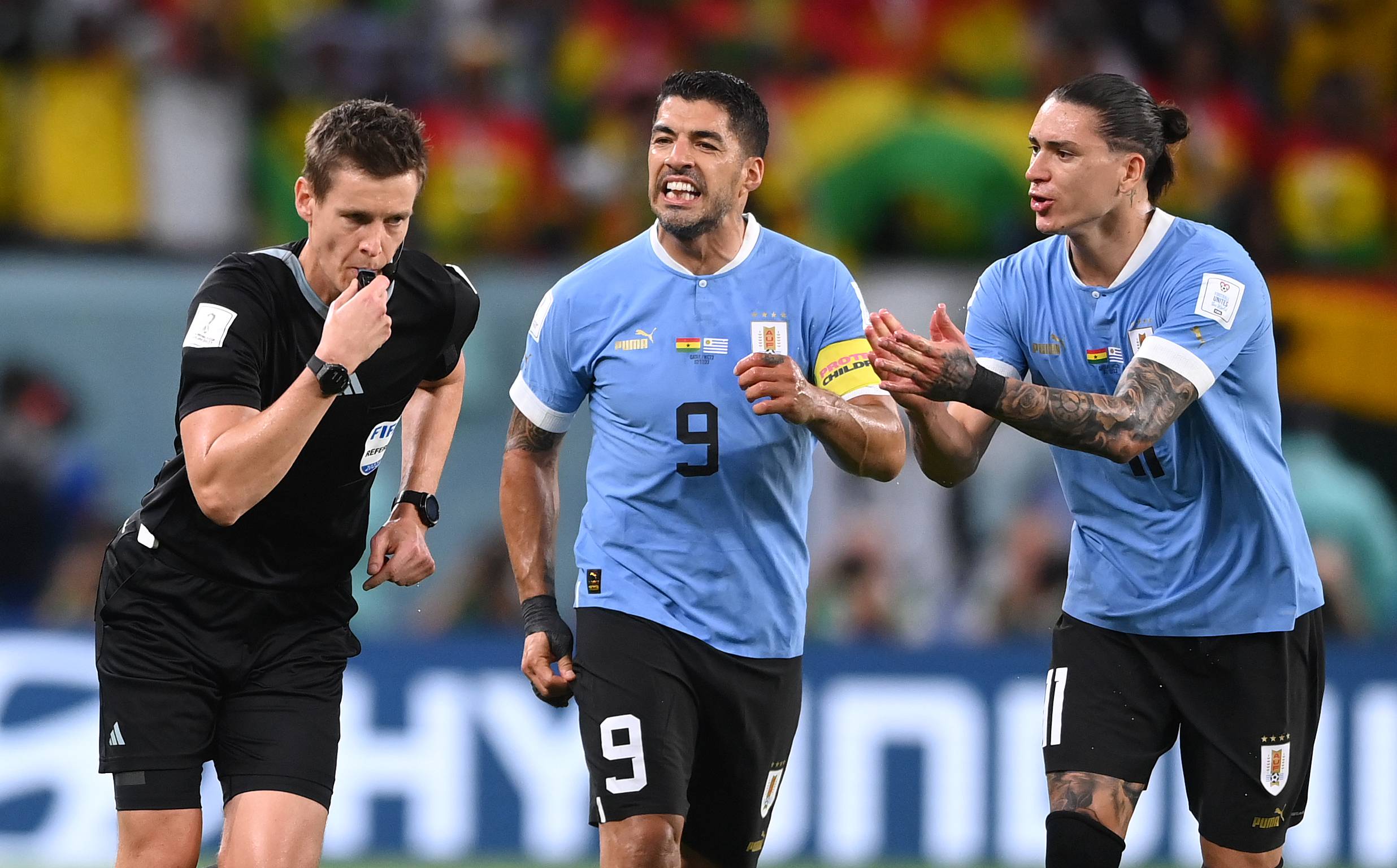 FIFA abrió expediente a Federación de Uruguay y cuatro jugadores
