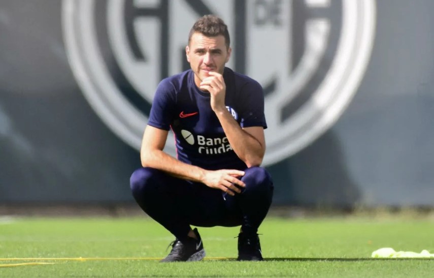 Aseguran que este DT ya le dijo sí a la ‘U’ para asumir en el 2023