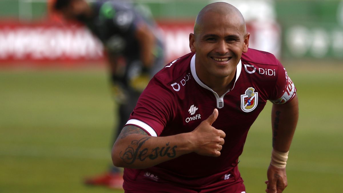 Humberto Suazo no continúa en Deportes La Serena