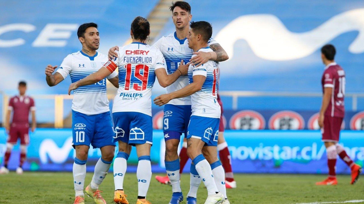 Católica regresó a la cima tras golear a Deportes La Serena