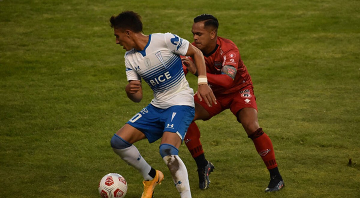 Universidad Católica debutó con un exigido triunfo sobre Ñublense
