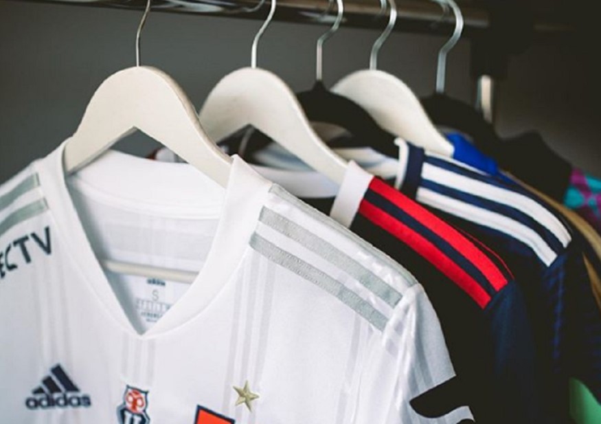 La ‘U’ supera por primera vez el valor de la camiseta de Colo Colo
