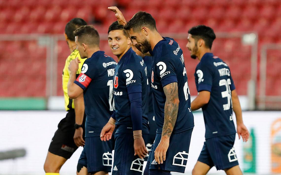 Volante de la ‘U’ se lesionó en entrenamiento y es duda ante La Serena