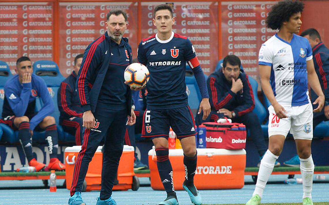 Jugadores de Universidad de Chile trabajan desde sus casas con instrucciones por videollamadas