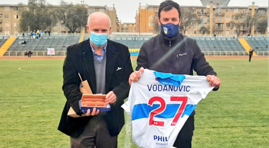U. Católica firmó acuerdo socio deportivo con la Municipalidad de Maipú