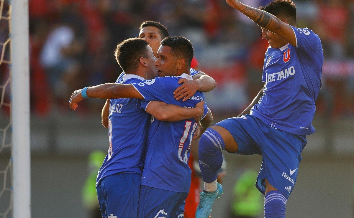 Goleada azul: La ‘U’ vence como visita a Unión La Calera