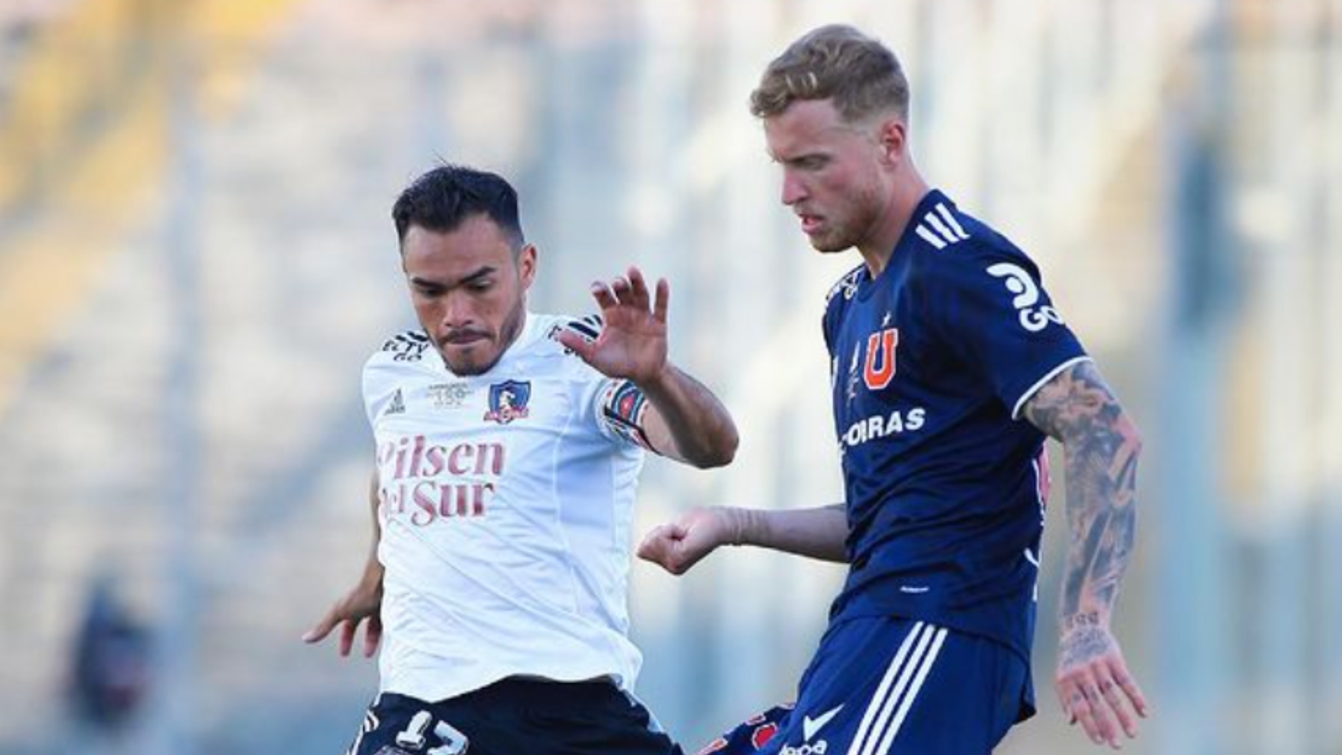 El burlesco cartel que apareció rumbo al camarín de la ‘U’ tras el Superclásico