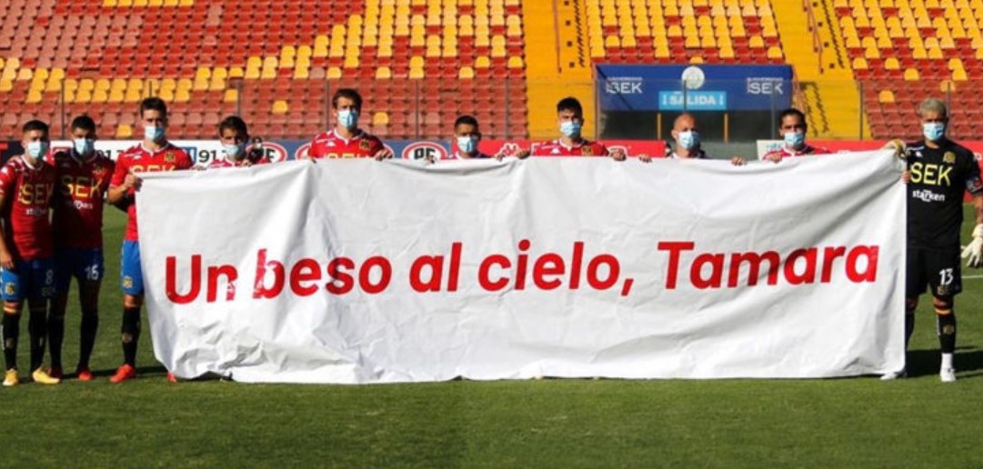 Unión Española realizó homenaje a Tamara Moya