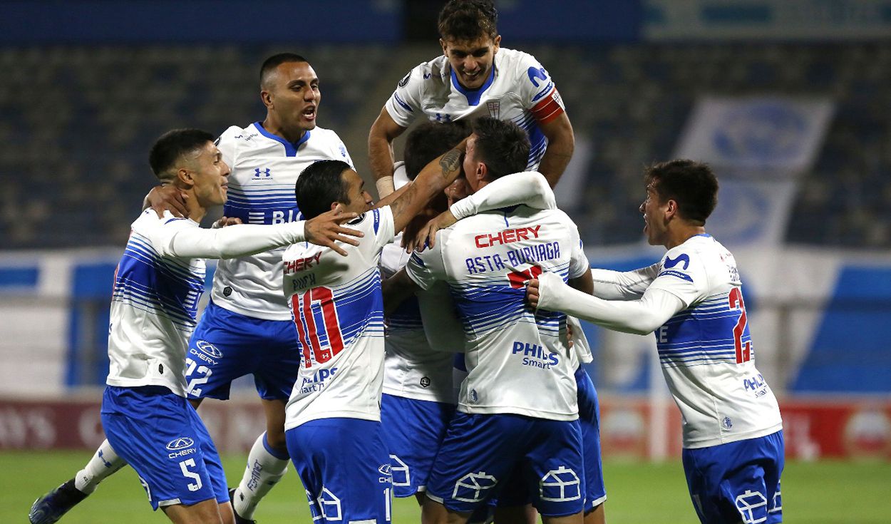 Universidad Católica clasificó a octavos de la Libertadores