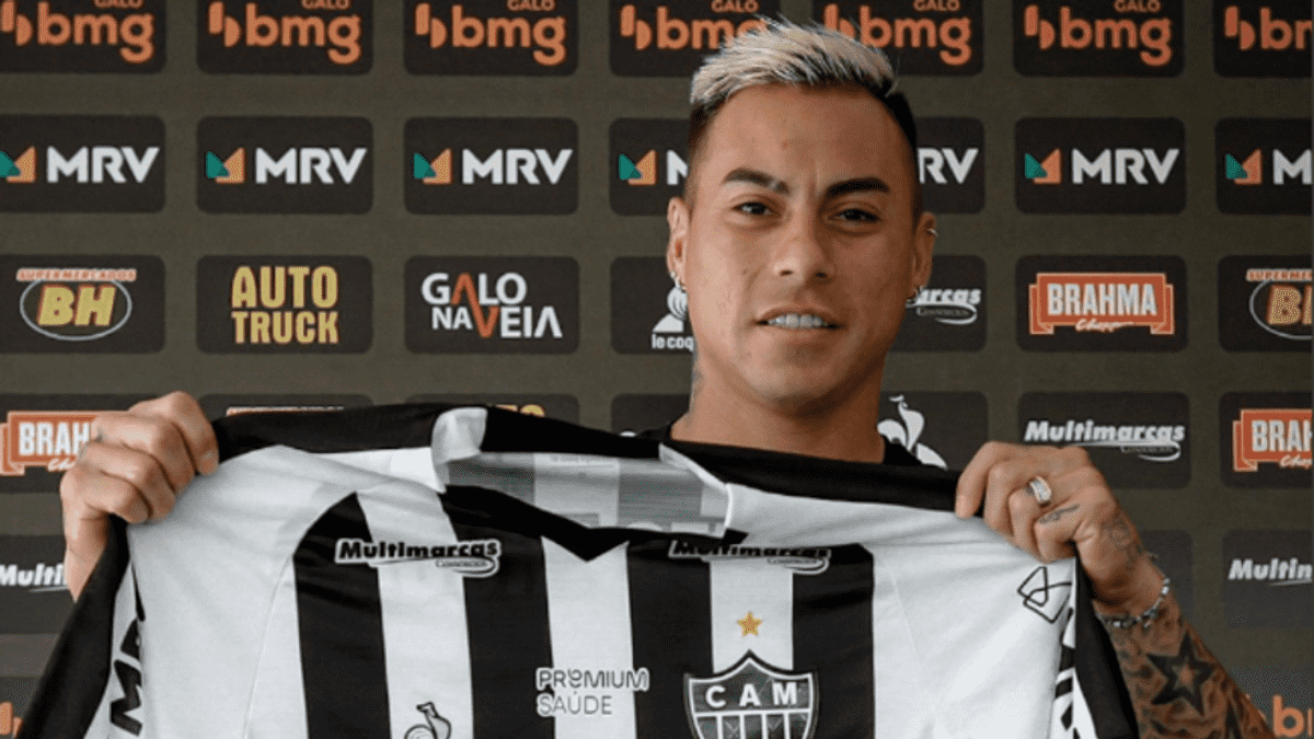 Eduardo Vargas dio positivo para Coronavirus