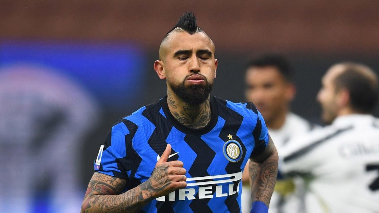 Vidal viajó con el plantel de Inter para enfrentar a Bologna