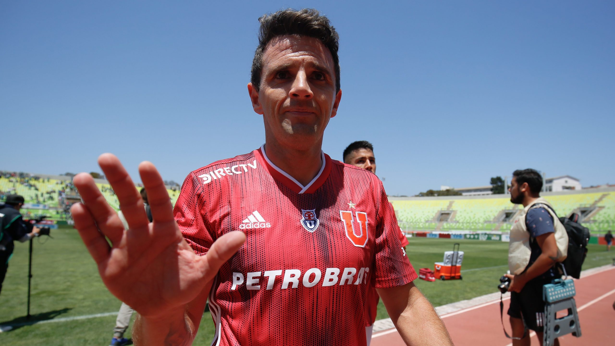 Universidad de Chile le ofreció un año más de contrato a Montillo