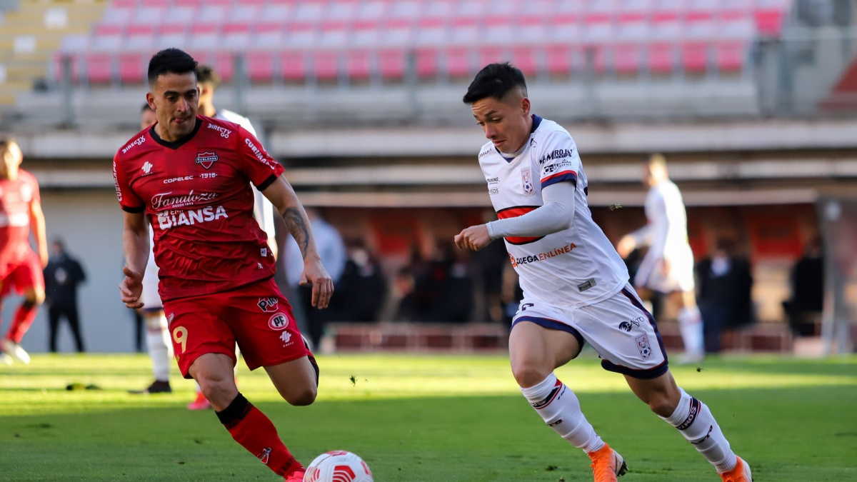 Colo Colo anunció acuerdo para fichar a Cristián Zavala