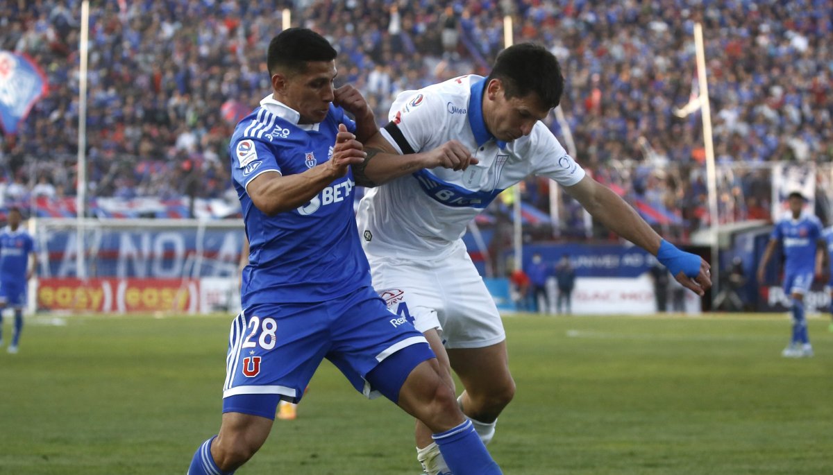 Con dos tiempos de 30 minutos: Clásico universitario ya tendría fecha de reanudación