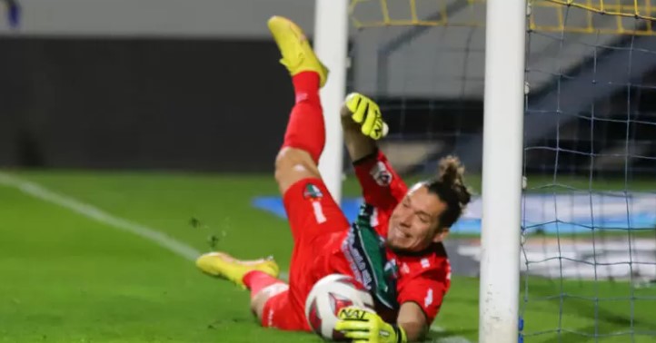 (Video) Everton desperdició un penal en el último minuto e igualó ante Palestino