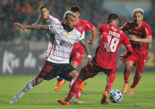 (Goles) Ñublense complicó a Flamengo y logró un valioso empate en La Libertadores