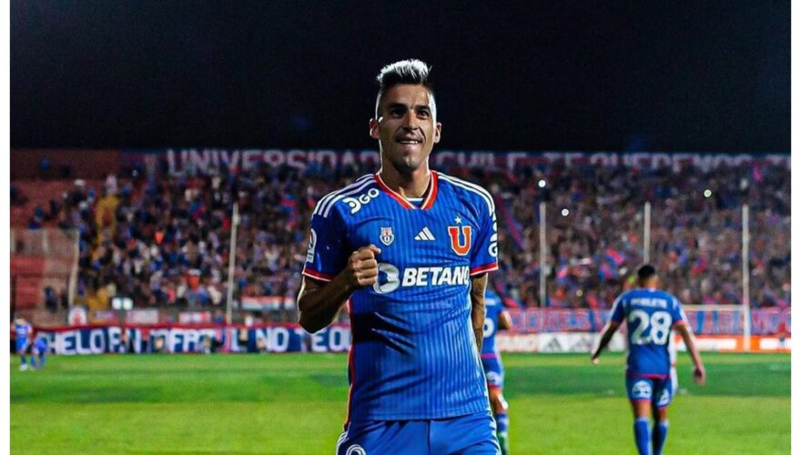 Más problemas para la ‘U’: Leandro Fernández abandona práctica por molestias