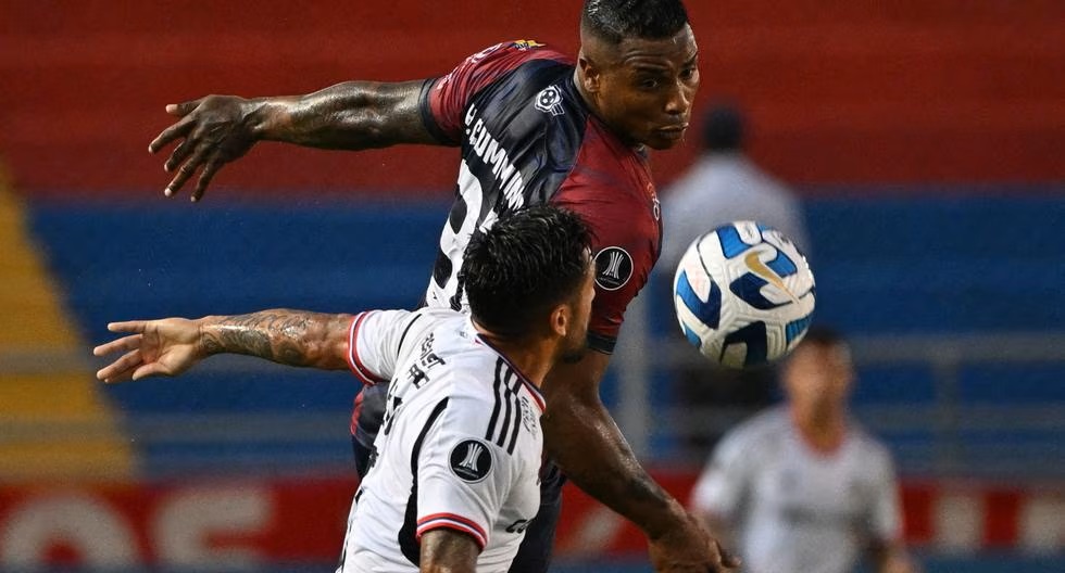 (Goles) Un apagado Colo Colo empató 1-1 ante Monagas por Copa Libertadores