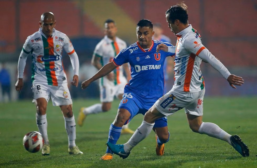 En un opaco partido, Universidad de Chile y Cobresal empataron por la fecha 14°