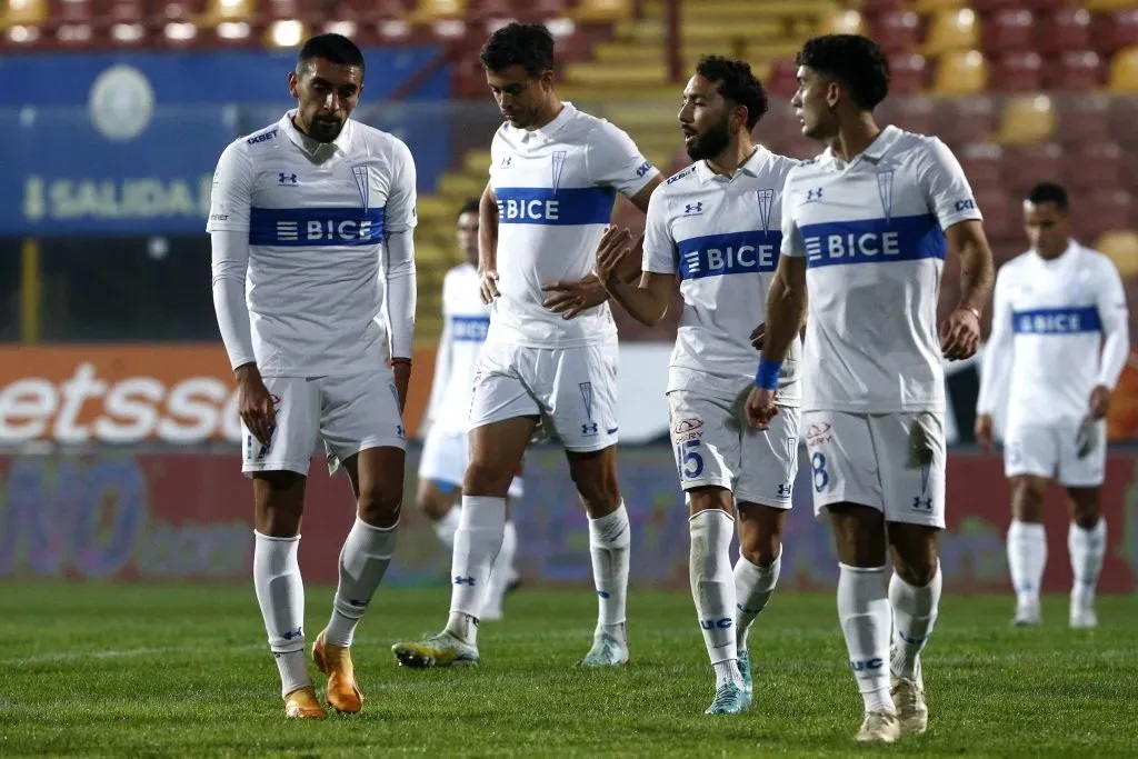 Juvenal Olmos destrozó al plantel de U. Católica