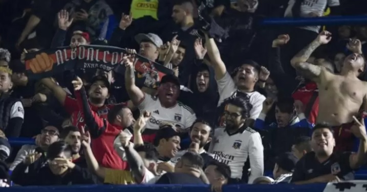 Aseguran que la ‘U’ despidió a trabajador por ir a ver a Colo Colo a La Bombonera