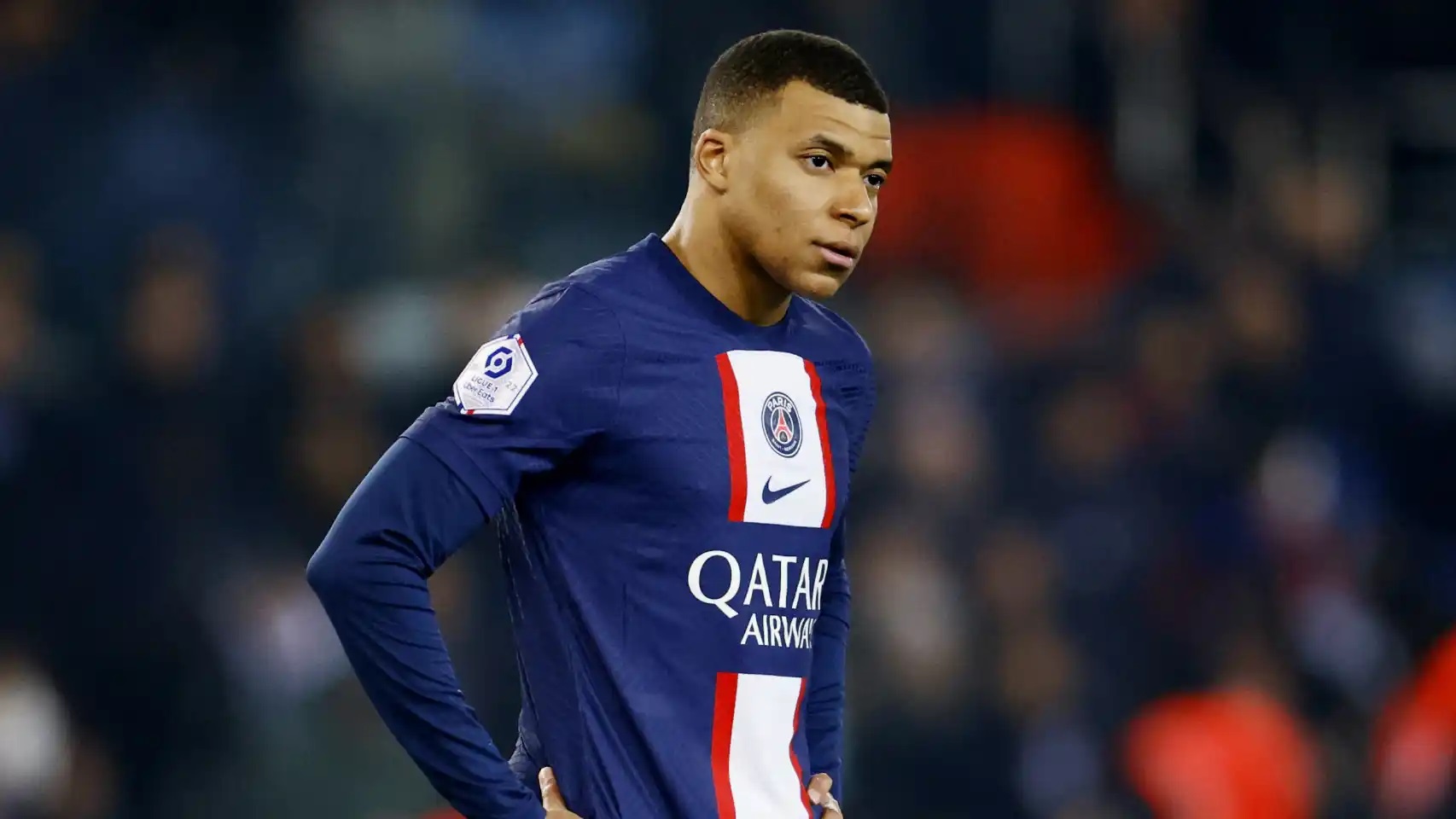 PSG le lanza nueva amenaza a Kylian Mbappé