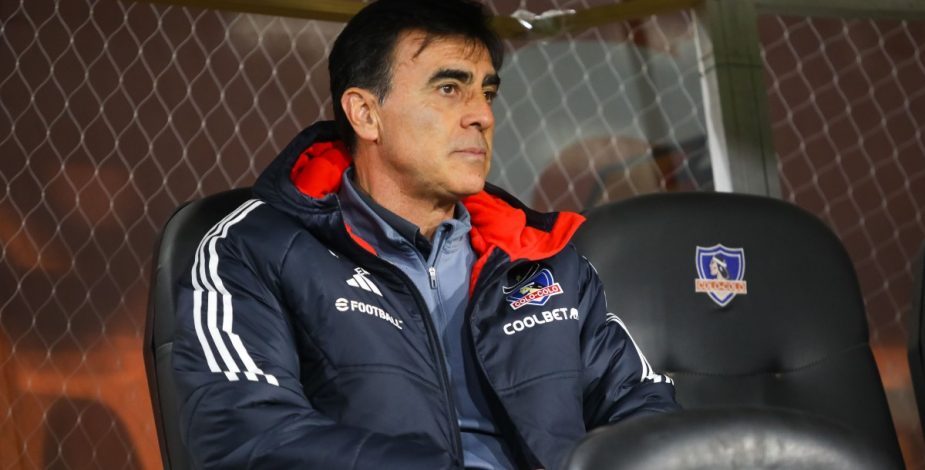 Sonríe Gustavo Quinteros: Colo Colo recibió buena noticia de uno de sus jugadores