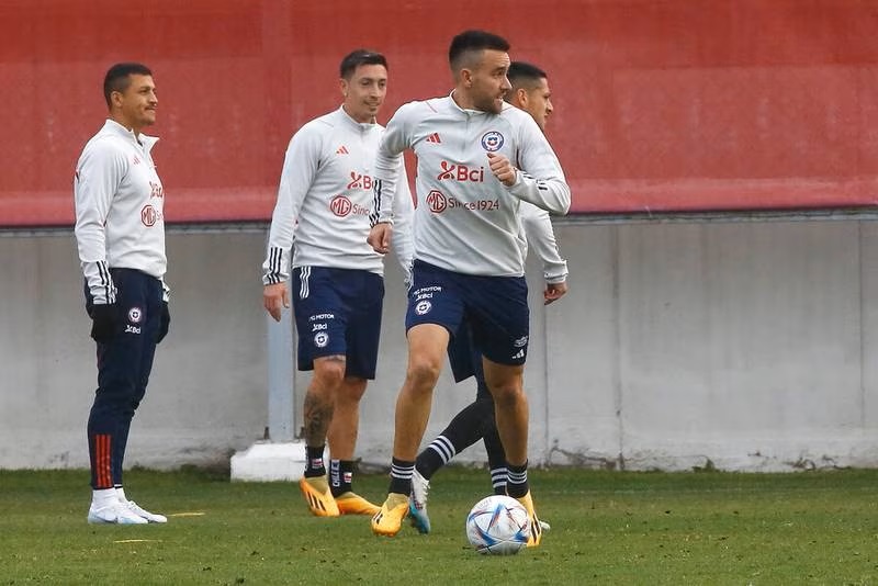 zaldivia la roja