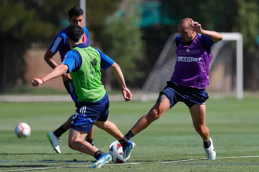 La formación que prepara Gustavo Álvarez para su debut en Universidad de Chile