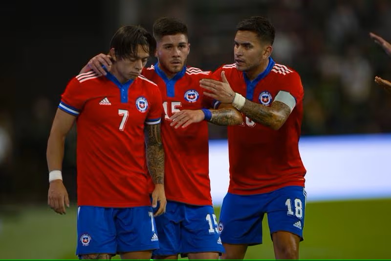 «No le cierro las puertas a nadie»: Ex jugador de La Roja se abre a fichar por Colo Colo
