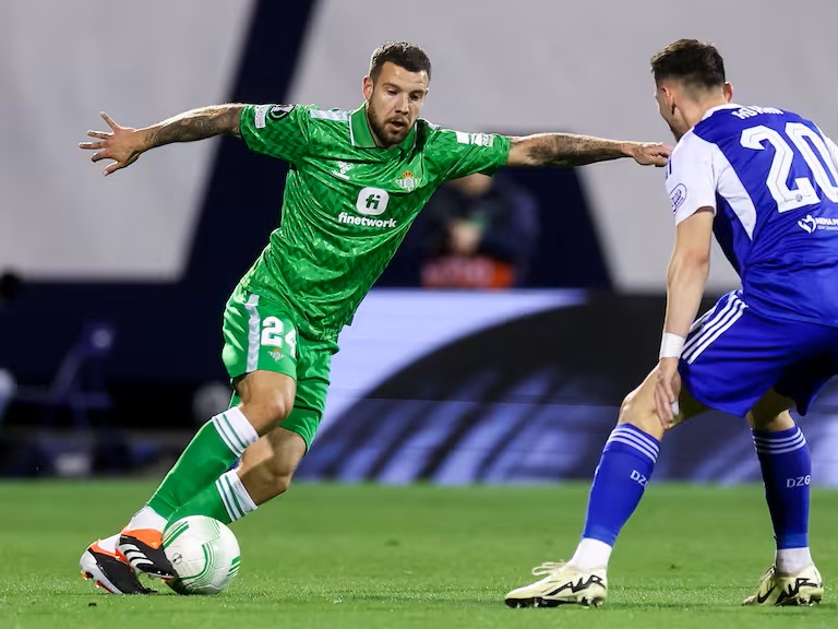 Real Betis de Pellegrini igualó ante Dinamo y se despidió de la Conference League