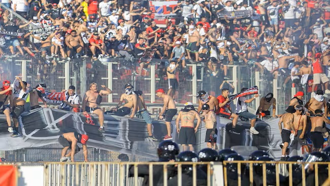 detienen a hincha de colocolo