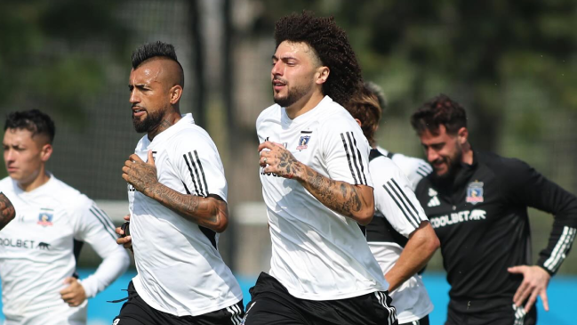 Con muchos cambios: La formación alternativa de Colo Colo para su duelo ante O’Higgins