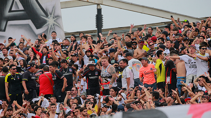 hinchas colocolo