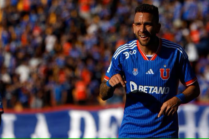 Gustavo Álvarez revela la verdadera razón por la que sacó a Matías Zaldivia en el partido ante O’Higgins