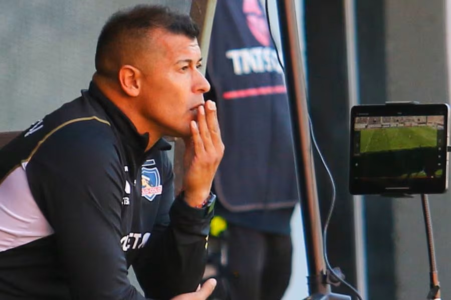 Jorge Almirón y las críticas por dosificar en Colo Colo: «No me arrepiento»