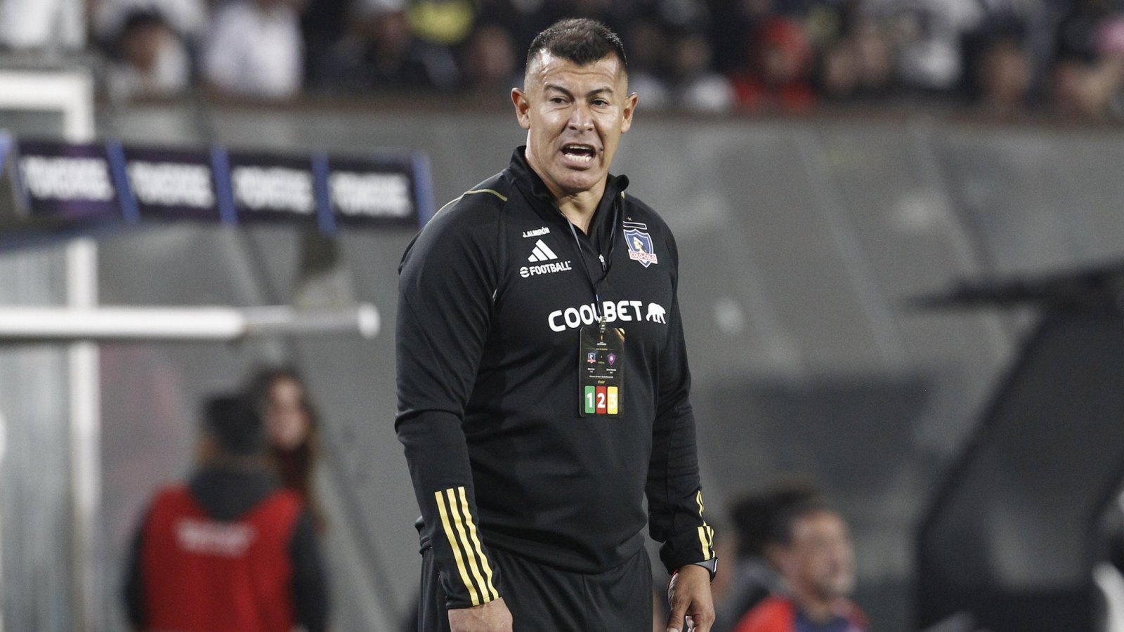 ¿Almirón desecha el torneo nacional? Colo Colo irá con un solo titular frente a Ñublense