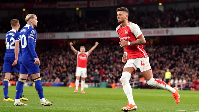 (Goles) Arsenal vence a Chelsea en el clásico y sigue en la búsqueda del título de la Premier