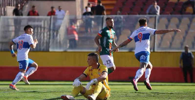 La UC se reencontró con la victoria tras derrotar a Cobresal 2-0